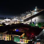 APARTAMENTO PRAIA DE IRACEMA VISTA PARA o MAR 18 ANDAR
